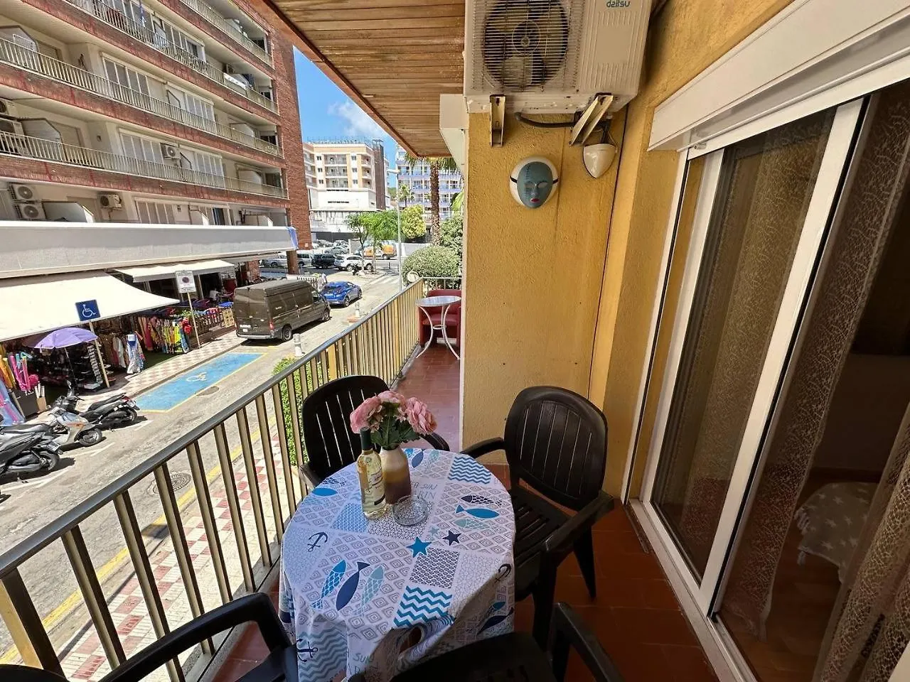 Trimaran Apartments Lloret de Mar